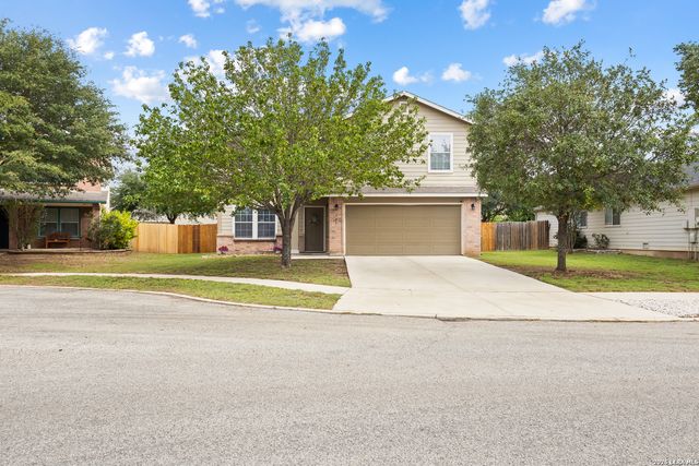105 Hawks Meadows, Schertz, TX 78154