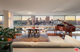 2220 Avenue Of The Stars 1802W, Los Angeles, CA 90067