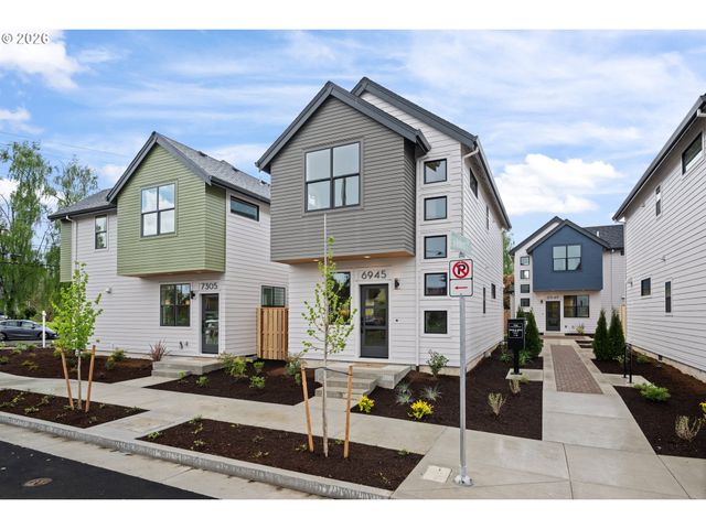 6945 N BURR Ave, Portland, OR 97203