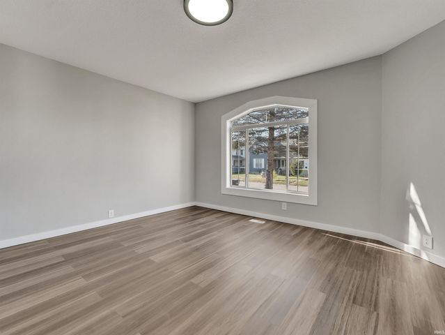 309 S Walsh Street, Garrett, IN 46738