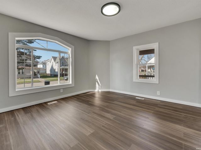 309 S Walsh Street, Garrett, IN 46738