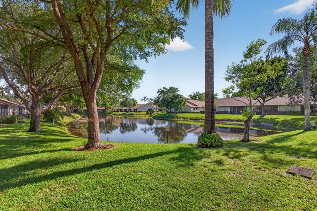 3254 Carambola Circle S, Coconut Creek, FL 33066