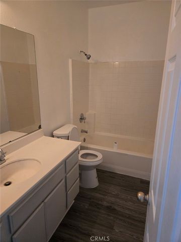 421 Steiner, Hemet, CA 92544