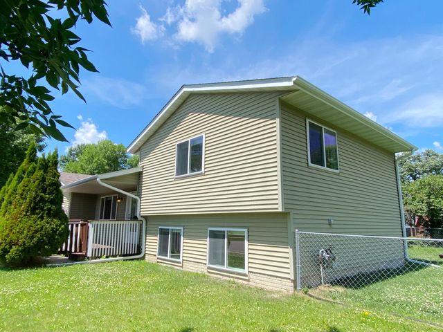 6161 Bakken Street, Monticello, MN 55362