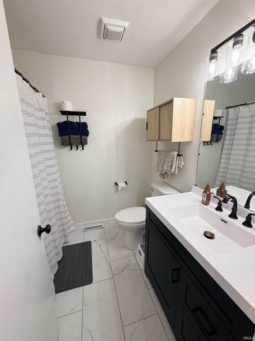 606 S Brook Avenue, Mishawaka, IN 46544