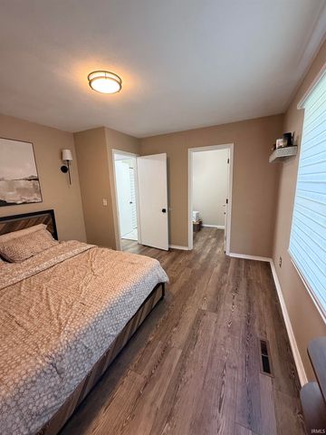 606 S Brook Avenue, Mishawaka, IN 46544