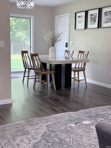 606 S Brook Avenue, Mishawaka, IN 46544