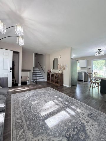 606 S Brook Avenue, Mishawaka, IN 46544