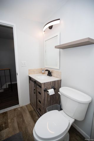 37816 Charter Oaks Boulevard, Clinton Charter Township, MI 48036