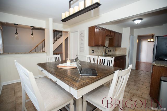 37816 Charter Oaks Boulevard, Clinton Charter Township, MI 48036