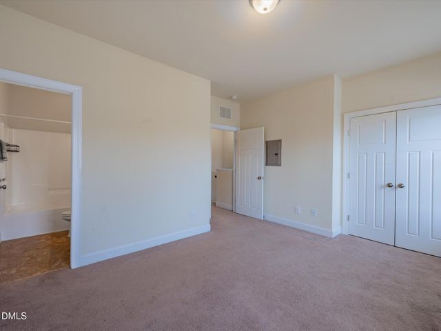 2808 Piedmont River Way, Raleigh, NC 27606