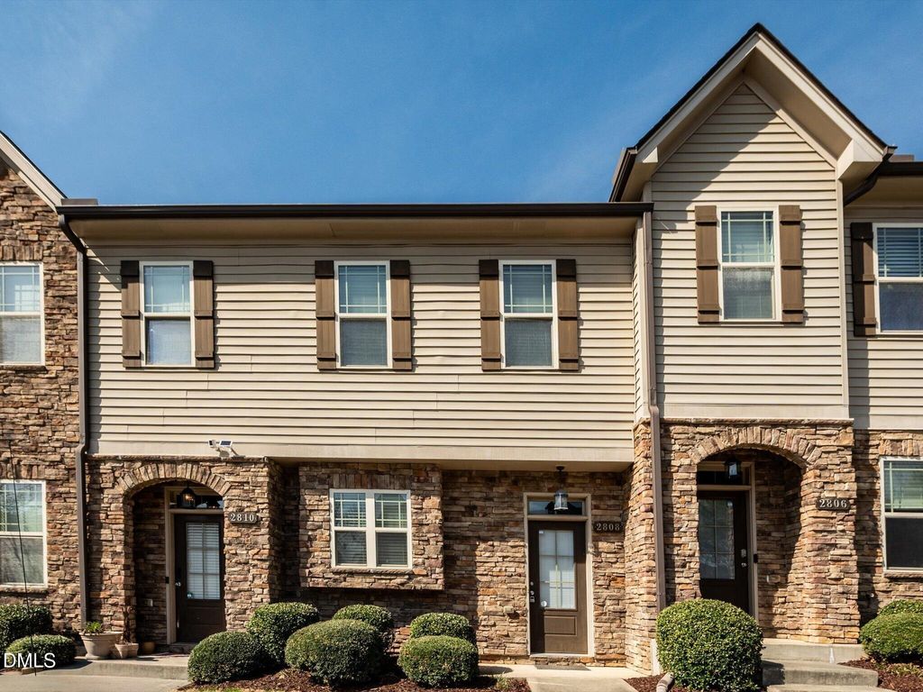 2808 Piedmont River Way, Raleigh, NC 27606