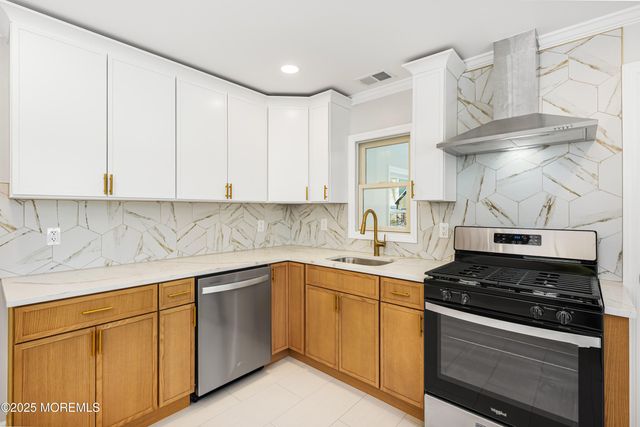 24 Unity Drive, Brick, NJ 08723