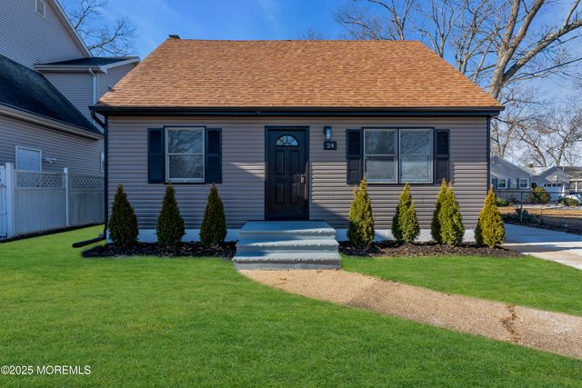 24 Unity Drive, Brick, NJ 08723