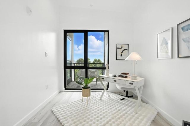 889 McLellan Drive 303, South San Francisco, CA 94080