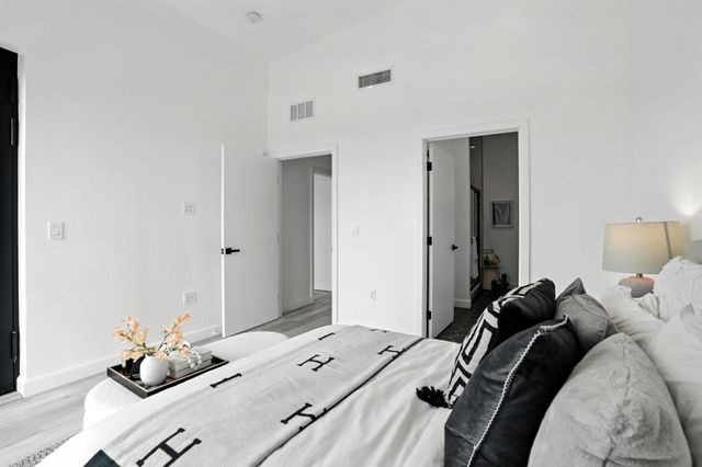 889 McLellan Drive 303, South San Francisco, CA 94080