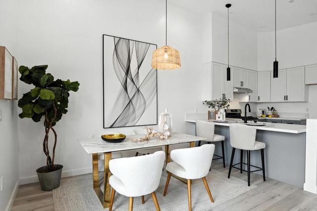 889 McLellan Drive 303, South San Francisco, CA 94080