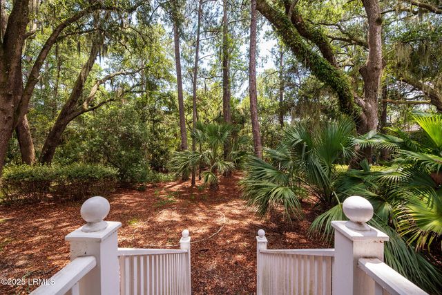 1116 Palmetto Point, St. Helena Island, SC 29920