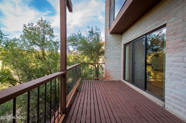 1991 E Campbell Terrace, Tucson, AZ 85718