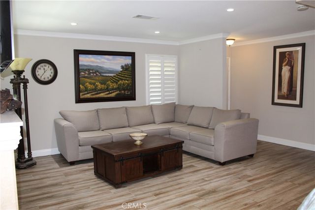 457 Shadyglen, San Dimas, CA 91773