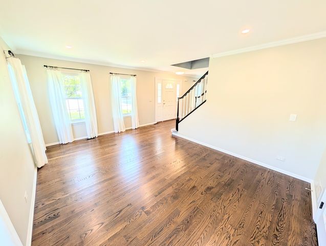 1350 Northgate Court, Bartlett, IL 60103