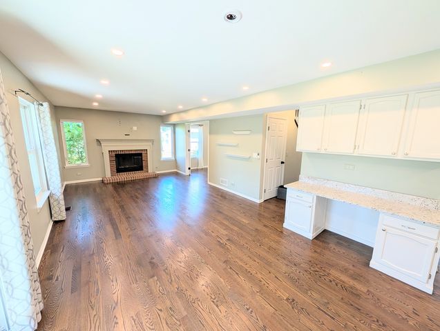 1350 Northgate Court, Bartlett, IL 60103