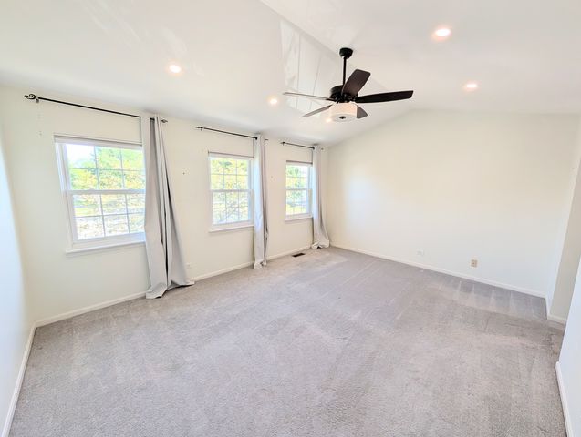 1350 Northgate Court, Bartlett, IL 60103