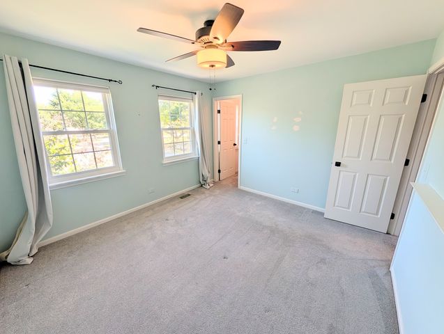 1350 Northgate Court, Bartlett, IL 60103