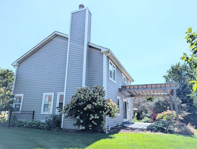 1350 Northgate Court, Bartlett, IL 60103