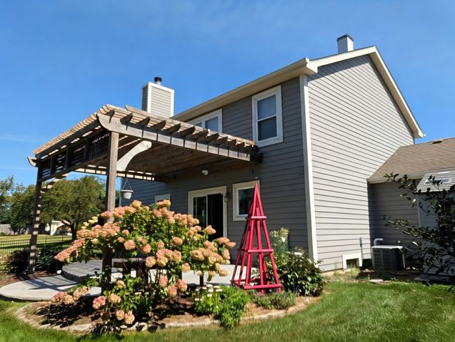 1350 Northgate Court, Bartlett, IL 60103