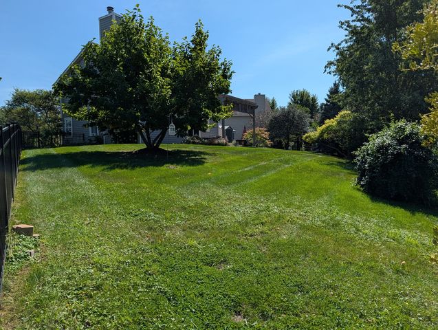 1350 Northgate Court, Bartlett, IL 60103