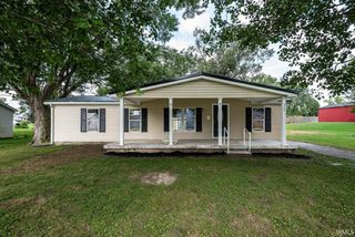517 S 6th Street, Mitchell, IN 47446