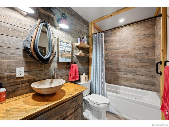 204 Coughlin Meadows Road, Boulder, CO 80302