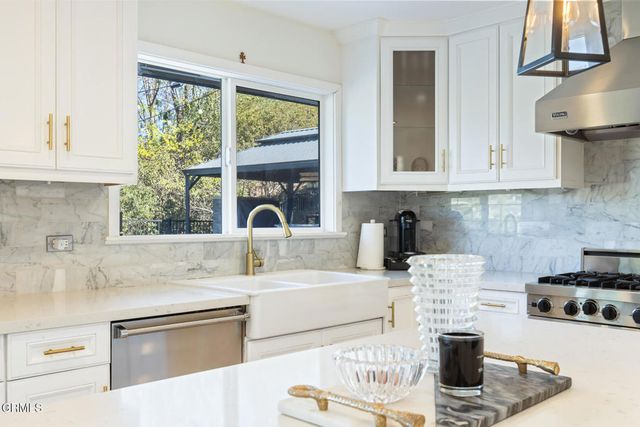 3623 Saint Elizabeth Road, Glendale, CA 91206