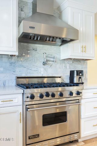 3623 Saint Elizabeth Road, Glendale, CA 91206