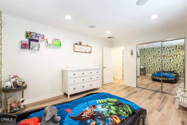 3623 Saint Elizabeth Road, Glendale, CA 91206