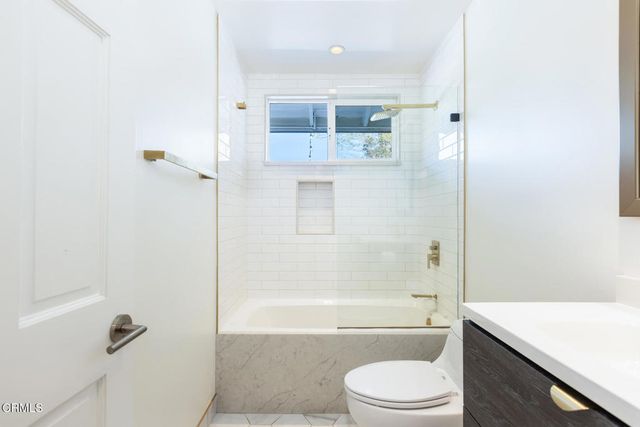 3623 Saint Elizabeth Road, Glendale, CA 91206