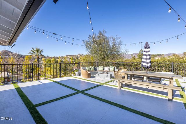 3623 Saint Elizabeth Road, Glendale, CA 91206