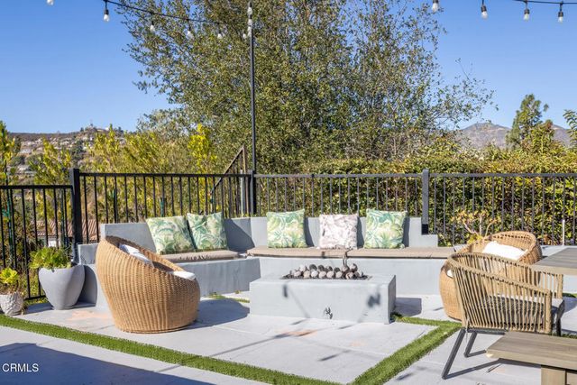 3623 Saint Elizabeth Road, Glendale, CA 91206