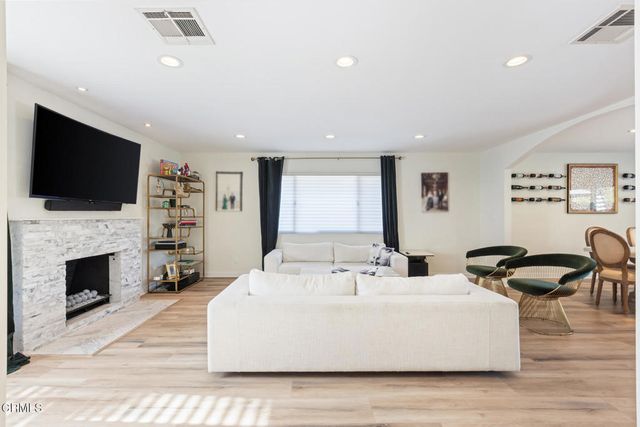 3623 Saint Elizabeth Road, Glendale, CA 91206