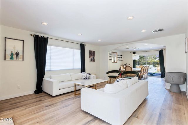 3623 Saint Elizabeth Road, Glendale, CA 91206