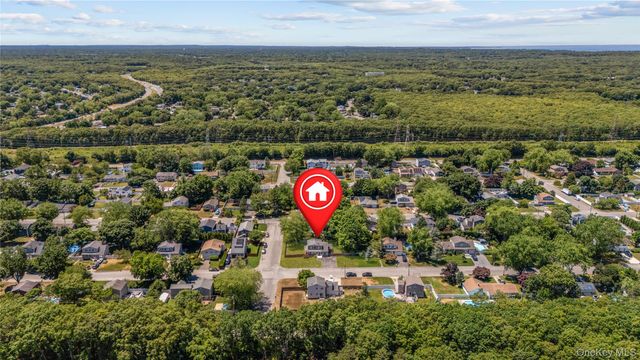 26 Bellwood Avenue, South Setauket, NY 11720