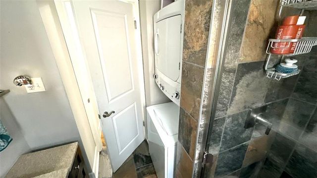 4236 Holly Street, Kansas City, MO 64111