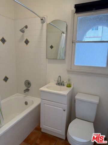 357 S Doheny Drive, Beverly Hills, CA 90211