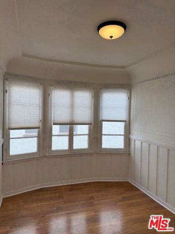 357 S Doheny Drive, Beverly Hills, CA 90211