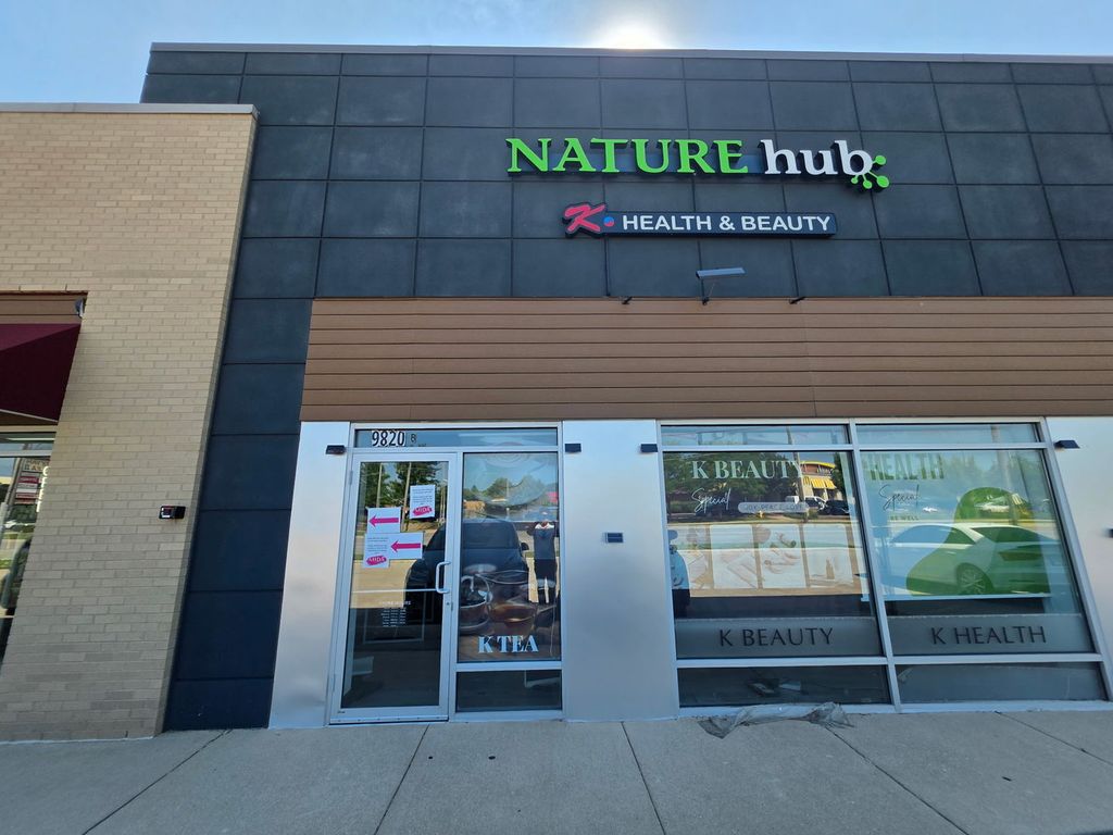 9820 Milwaukee Avenue, Glenview, IL 60025