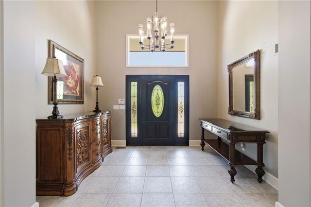 1025 NE Moss Point Road, Lee's Summit, MO 64064