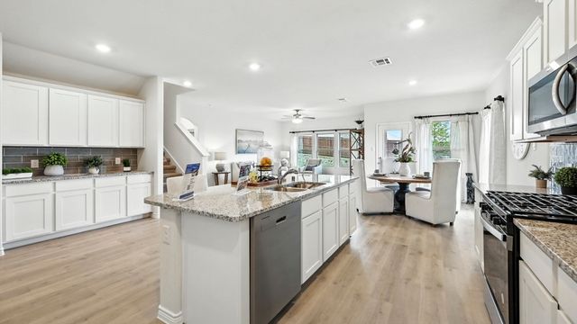 762 Heart Leaf Lane, Lavon, TX 75166