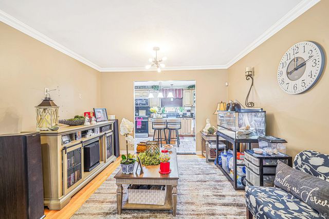 204 W 3rd Street, Deer Park, NY 11729