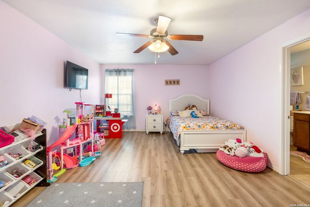 9003 Arabian King, Converse, TX 78109